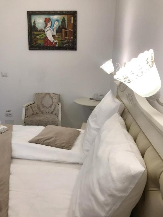 Pensiunea Armonia Valeni  ภายนอก รูปภาพ